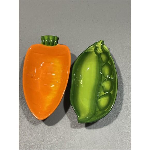 Pier 1 Imports Condiment Dish Set